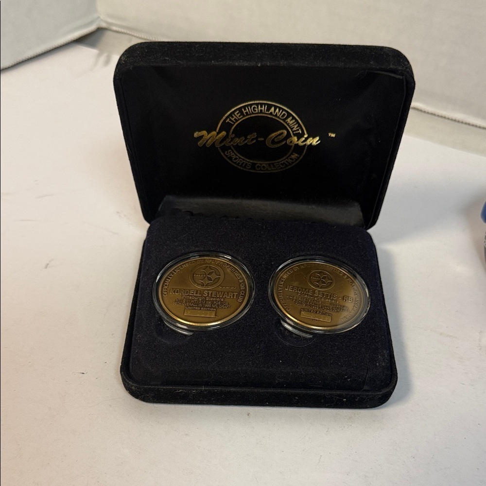 Kordell Stewart , Jerome Bettis,HIGHLAND MINT Coins  NFL Steelers Football
